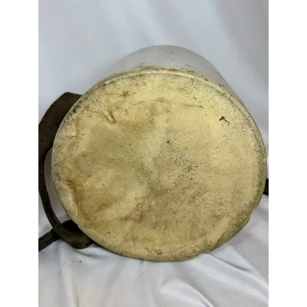 Unbranded vintage stoneware